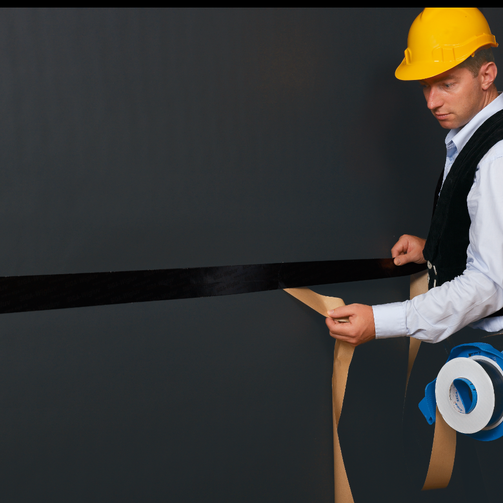 SIGA Wigluv® Black 60 External Adhesive Tape