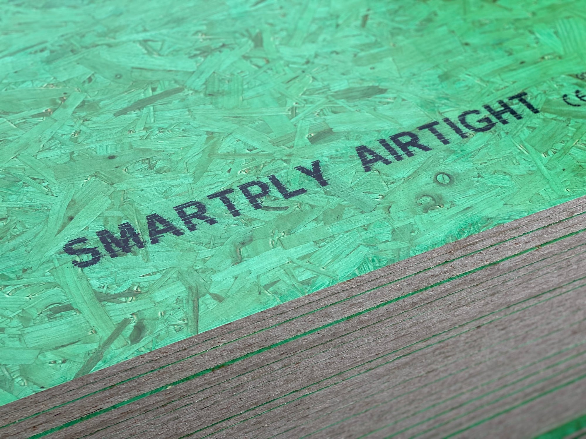 MEDITE Smartply Airtight (OSB Panel + Vapour Control) [Formerly Propassiv]MEDITE Smartply Airtight (OSB Panel + Vapour Control) [Formerly Propassiv]
